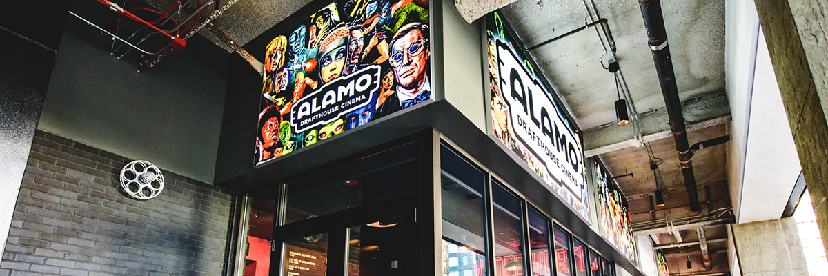 洛杉矶市中心Alamo Drafthouse电影院入口